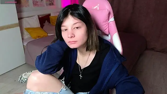 EllinEverly online show from 03/08/26, 04:05