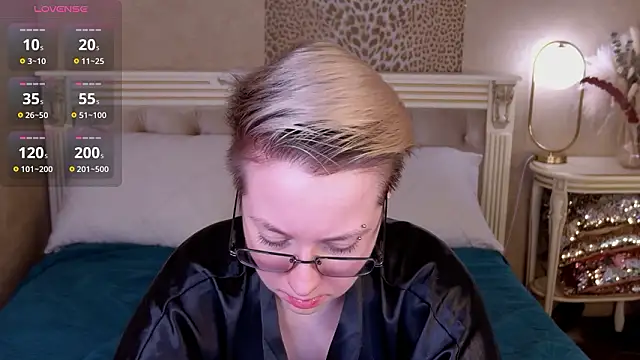 AlexandraGreen online show from 02/01/26, 09:13