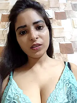 Snapshot of QUEEN-ADITI chatting on 09/29/25, 03:00 QUEEN-ADITI online show from 09/29/25, 03:00