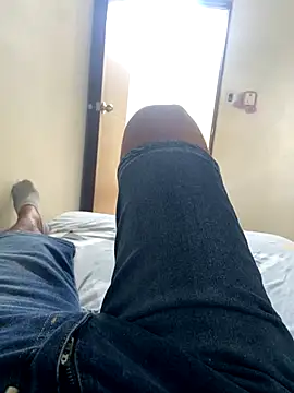 Snapshot of Camilo210520 chatting on 09/19/25, 04:40 Camilo210520 online show from 09/19/25, 04:40