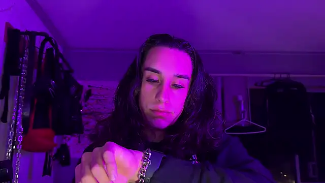 xoFrankie online show from 10/29/25, 03:53