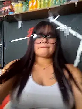 Zendal cahen online show from 09/08/25, 09:14