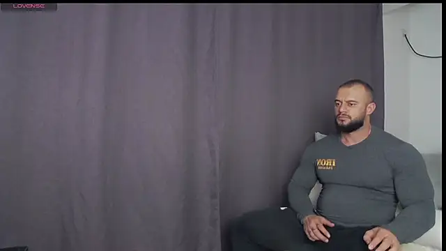 Snapshot of RickyMiami1 chatting on 09/30/25, 05:18 RickyMiami1 online show from 09/30/25, 05:18