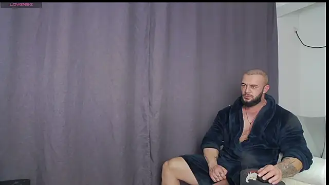 Snapshot of RickyMiami1 chatting on 10/27/25, 09:30 RickyMiami1 online show from 10/27/25, 09:30