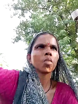 Snapshot of Sapn_aa chatting on 09/21/25, 10:50 Sapn aa online show from 09/21/25, 10:50