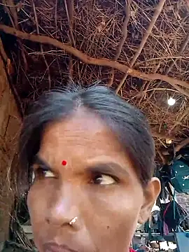 Snapshot of Sapn_aa chatting on 10/05/25, 04:22 Sapn aa online show from 10/05/25, 04:22