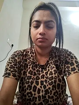 Snapshot of jiya1248 chatting on 09/13/25, 02:44 jiya1248 online show from 09/13/25, 02:44