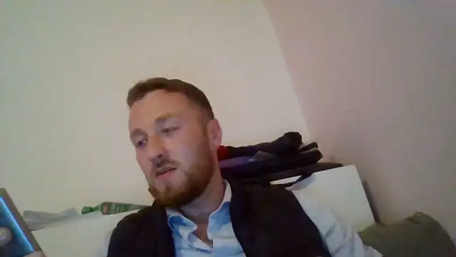 Snapshot of Keviios chatting on 05/07/26, 04:56 Keviios online show from 05/07/26, 04:56