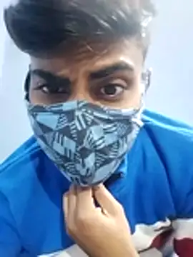 Snapshot of YourTarzan chatting on 01/08/26, 05:21 YourTarzan online show from 01/08/26, 05:21