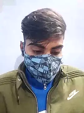 Snapshot of YourTarzan chatting on 01/11/26, 06:35 YourTarzan online show from 01/11/26, 06:35