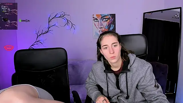 khloebeauty online show from 11/09/25, 08:18