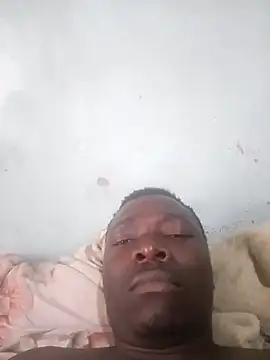 Mrhugeblack online show from 10/01/25, 10:43