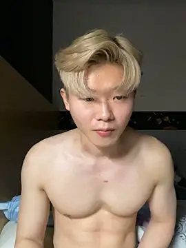 zachlee 69 online show from 10/22/25, 08:08