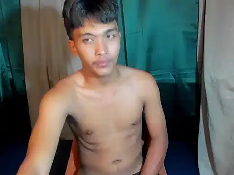 Snapshot of chris_hot_asian_loverboy chatting on 03/30/26, 10:38 chris hot asian loverboy online show from 03/30/26, 10:38