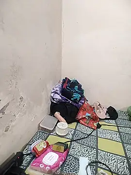 meenu bhabhi547 online show from 11/08/25, 04:12