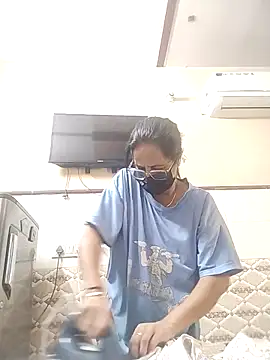 meenu bhabhi547 online show from 02/19/26, 03:02