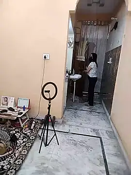 meenu bhabhi547 online show from 02/28/26, 04:35