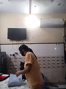meenu bhabhi547 online show from 05/06/26, 01:47