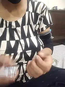 meenu bhabhi547 online show from 05/08/26, 01:55