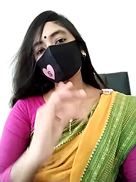 Snapshot of Puja-Rane chatting on 10/07/25, 02:53 Puja-Rane online show from 10/07/25, 02:53