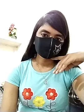 Snapshot of Puja-Rane chatting on 11/04/25, 04:17 Puja-Rane online show from 11/04/25, 04:17