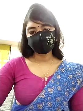 Snapshot of Puja-Rane chatting on 11/18/25, 02:06 Puja-Rane online show from 11/18/25, 02:06