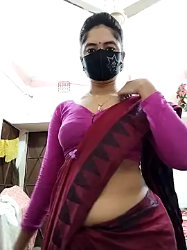 Snapshot of Puja-Rane chatting on 12/19/25, 04:08 Puja-Rane online show from 12/19/25, 04:08