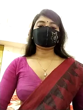 Snapshot of Puja-Rane chatting on 12/23/25, 02:20 Puja-Rane online show from 12/23/25, 02:20