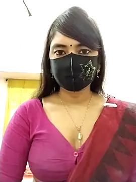 Snapshot of Puja-Rane chatting on 02/08/26, 02:04 Puja-Rane online show from 02/08/26, 02:04