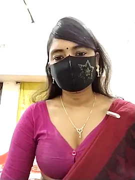 Snapshot of Puja-Rane chatting on 02/14/26, 02:30 Puja-Rane online show from 02/14/26, 02:30