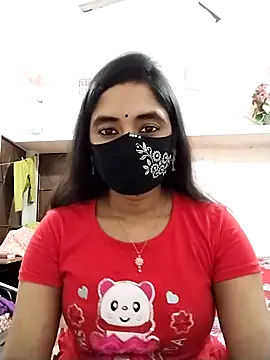 Snapshot of Puja-Rane chatting on 03/08/26, 03:05 Puja-Rane online show from 03/08/26, 03:05