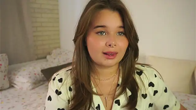 Anna Nicol online show from 09/17/25, 02:08