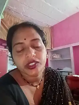 Snapshot of Rupali_hot chatting on 04/16/26, 09:50 Rupali hot online show from 04/16/26, 09:50