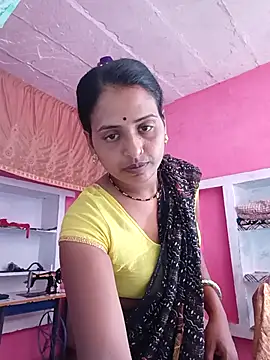 Snapshot of Rupali_hot chatting on 05/13/26, 07:17 Rupali hot online show from 05/13/26, 07:17