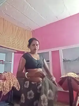 Snapshot of Rupali_hot chatting on 05/14/26, 10:16 Rupali hot online show from 05/14/26, 10:16