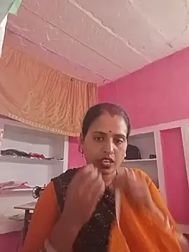 Snapshot of Rupali_hot chatting on 06/14/26, 10:06 Rupali hot online show from 06/14/26, 10:06