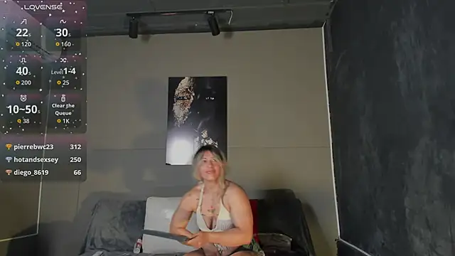 AliceFit 212 online show from 04/29/26, 05:30