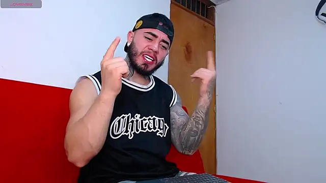 tommyblessd1 online show from 09/12/25, 05:51