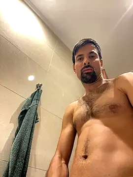 tantrii online show from 10/30/25, 02:18