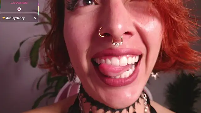 bri von dhara   online show from 05/03/26, 10:16