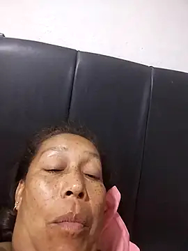 Naomi-Mature online show from 02/01/26, 10:30