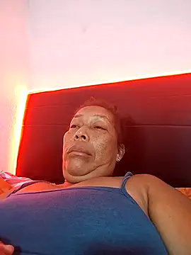 Naomi-Mature online show from 02/04/26, 10:10