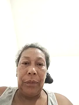 Naomi-Mature online show from 05/01/26, 10:53