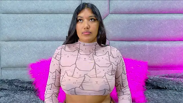 SharaRous online show from 11/12/25, 12:05