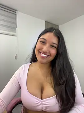 SharaRous online show from 05/12/26, 01:03