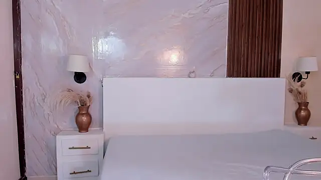 BellaSky4 online show from 09/28/25, 12:43