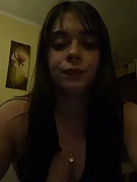 Snapshot of cami_lorena chatting on 03/26/26, 12:28 cami lorena online show from 03/26/26, 12:28
