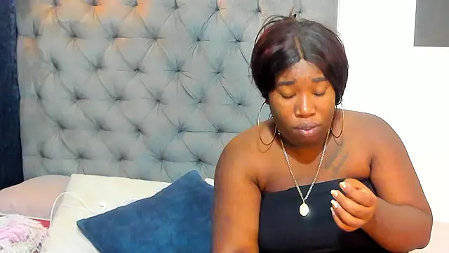 nahiroby ebony online show from 02/21/26, 04:08