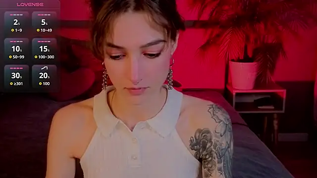 Snapshot of __grace__ chatting on 09/30/25, 10:42 grace online show from 09/30/25, 10:42