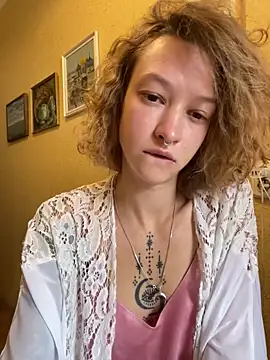   grace   online show from 06/21/26, 06:05